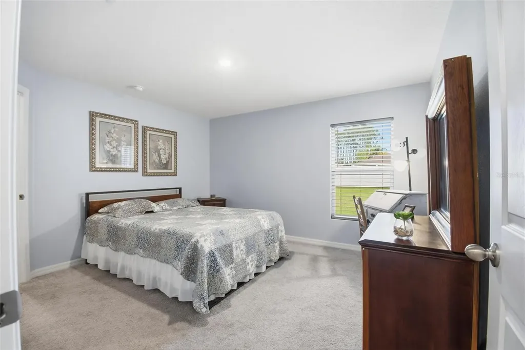 8 Post Oak Lane Palm Coast FL 32164