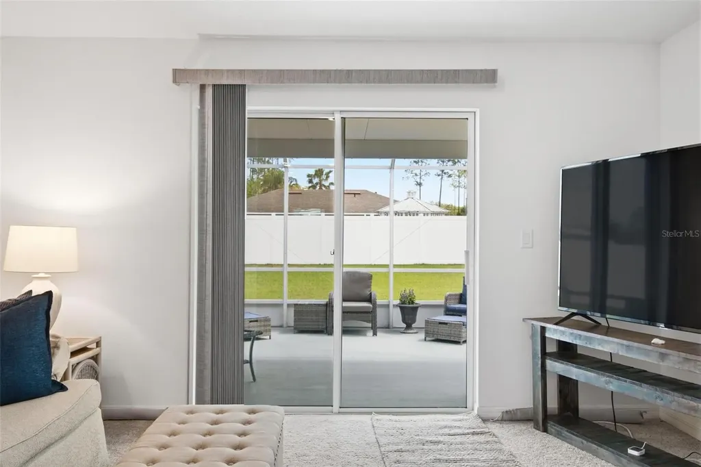 8 Post Oak Lane Palm Coast FL 32164