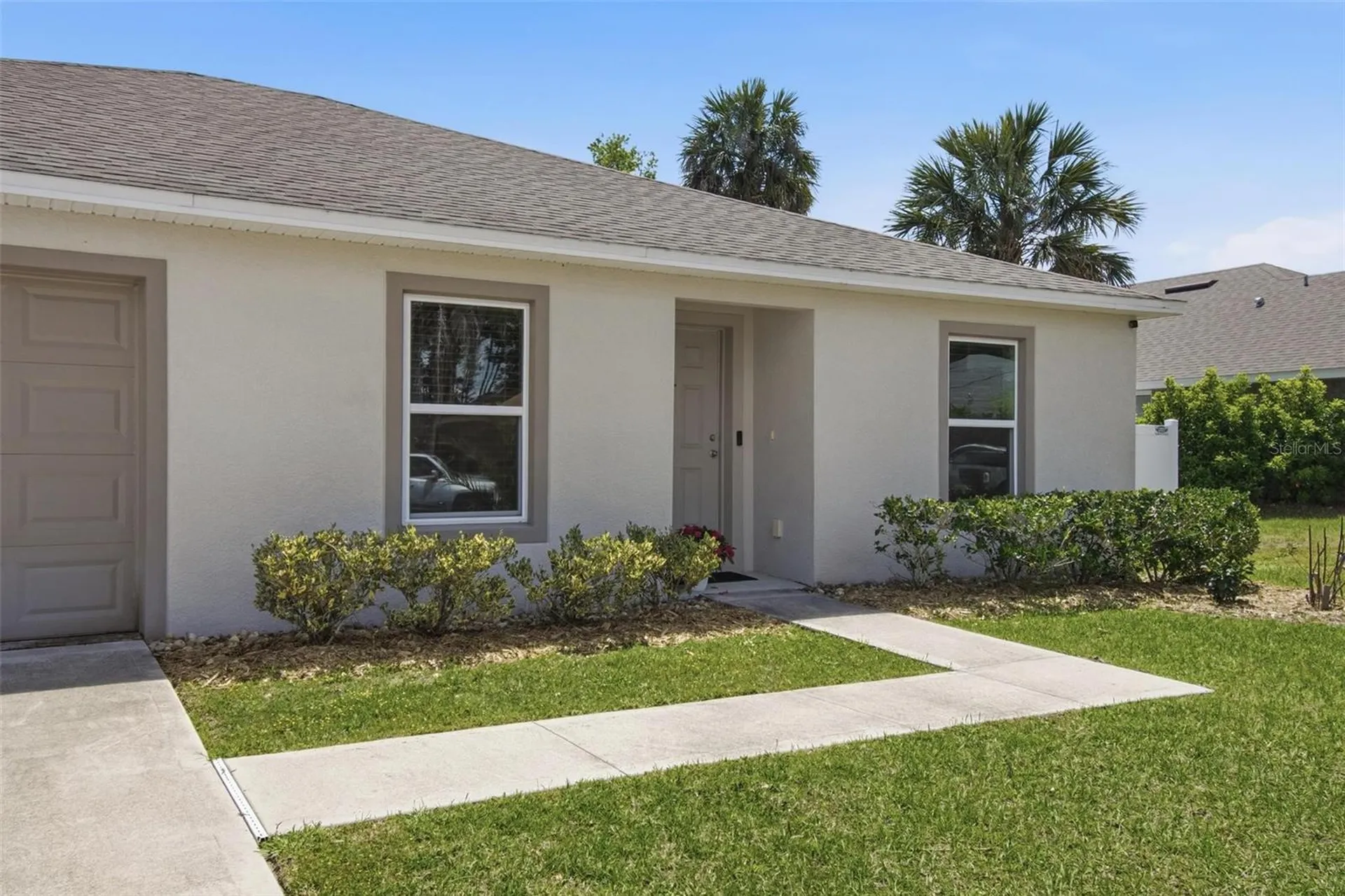 8 Post Oak Lane Palm Coast FL 32164