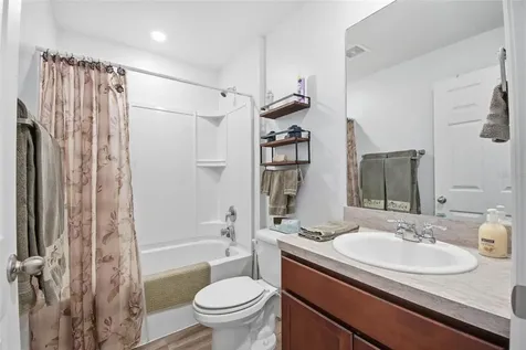 8 Post Oak Lane Palm Coast FL 32164