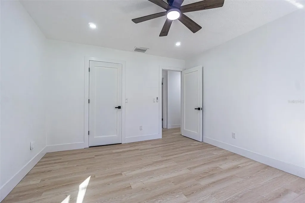 8807 Overlook Drive Wesley Chapel FL 33545