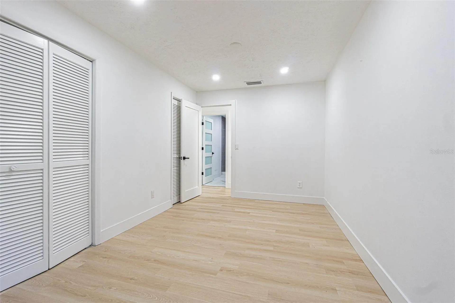 8807 Overlook Drive Wesley Chapel FL 33545