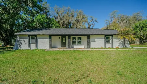 8807 Overlook Drive Wesley Chapel FL 33545