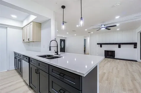 8807 Overlook Drive Wesley Chapel FL 33545