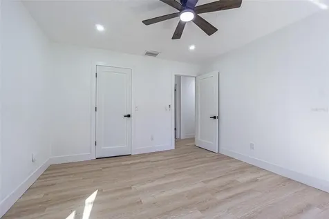 8807 Overlook Drive Wesley Chapel FL 33545