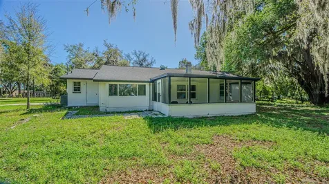 8807 Overlook Drive Wesley Chapel FL 33545