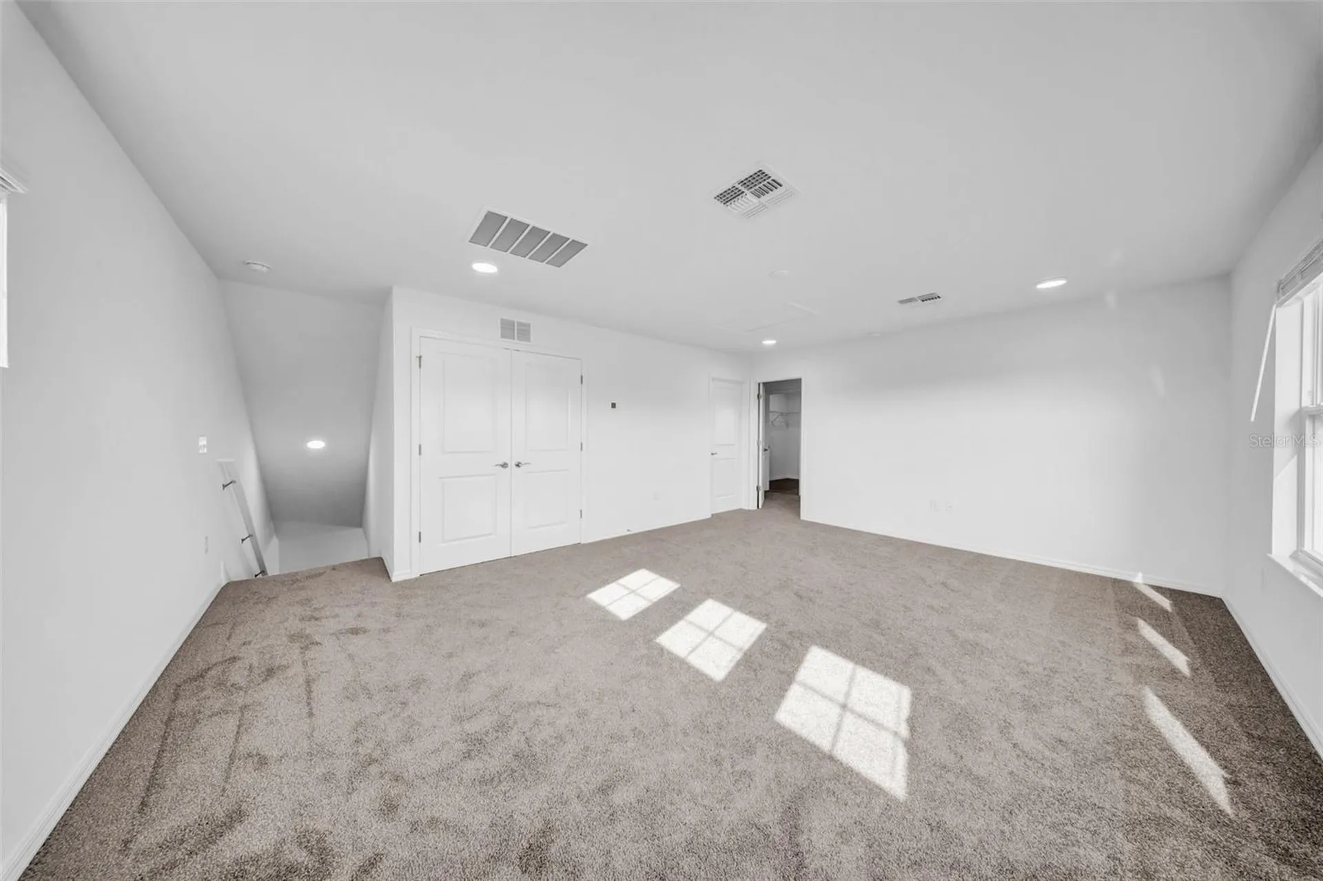 5841 Riverston Avenue Wesley Chapel FL 33545
