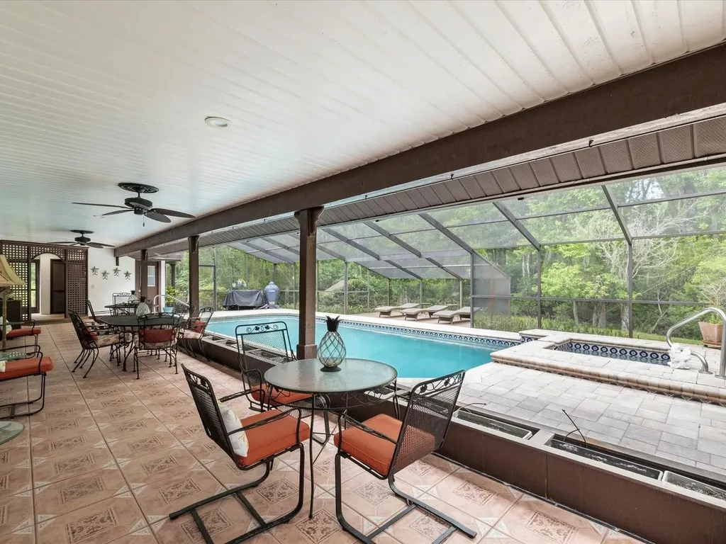 10721 Skyhawk Drive New Port Richey FL 34654