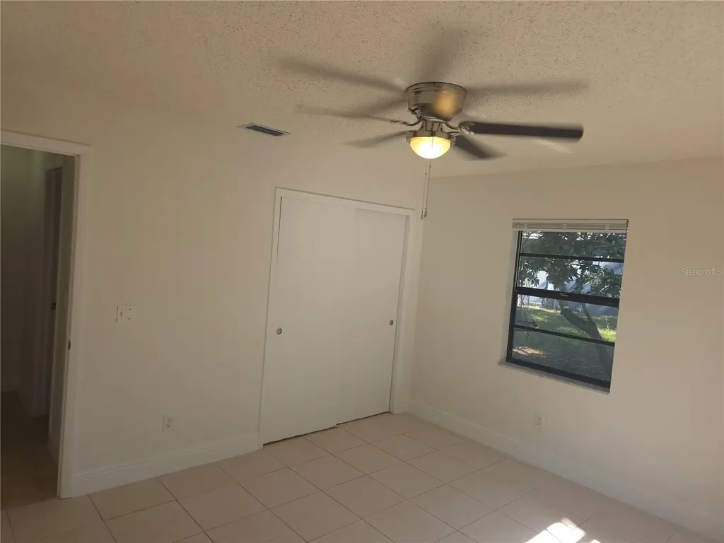 10410 N Ojus Drive Tampa FL 33617