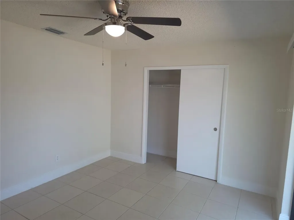 10410 N Ojus Drive Tampa FL 33617