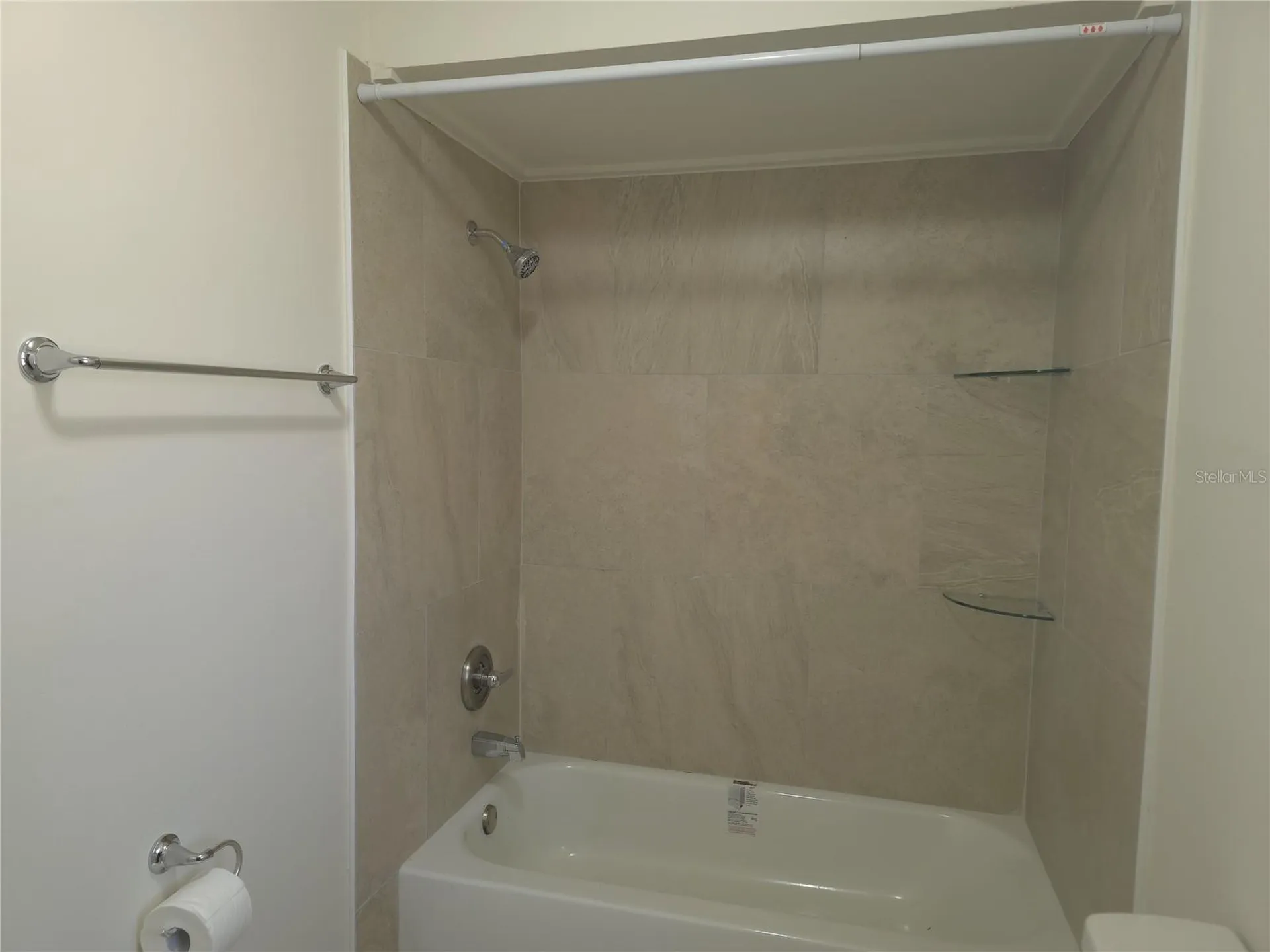 10410 N Ojus Drive Tampa FL 33617