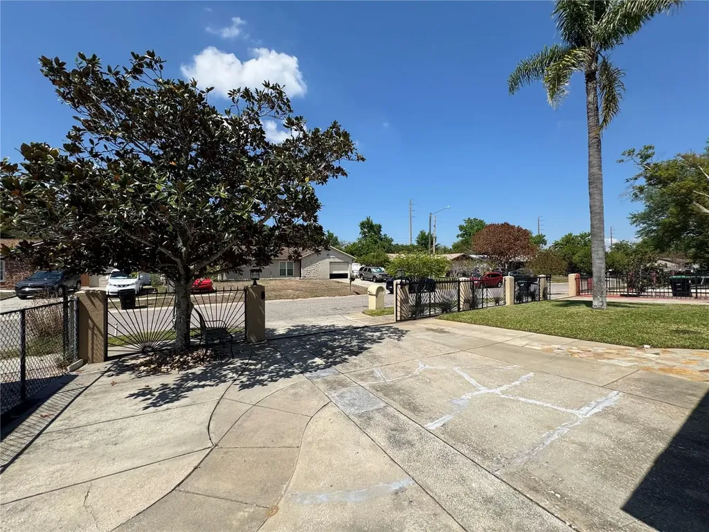 1833 Matterhorn Drive Orlando FL 32818