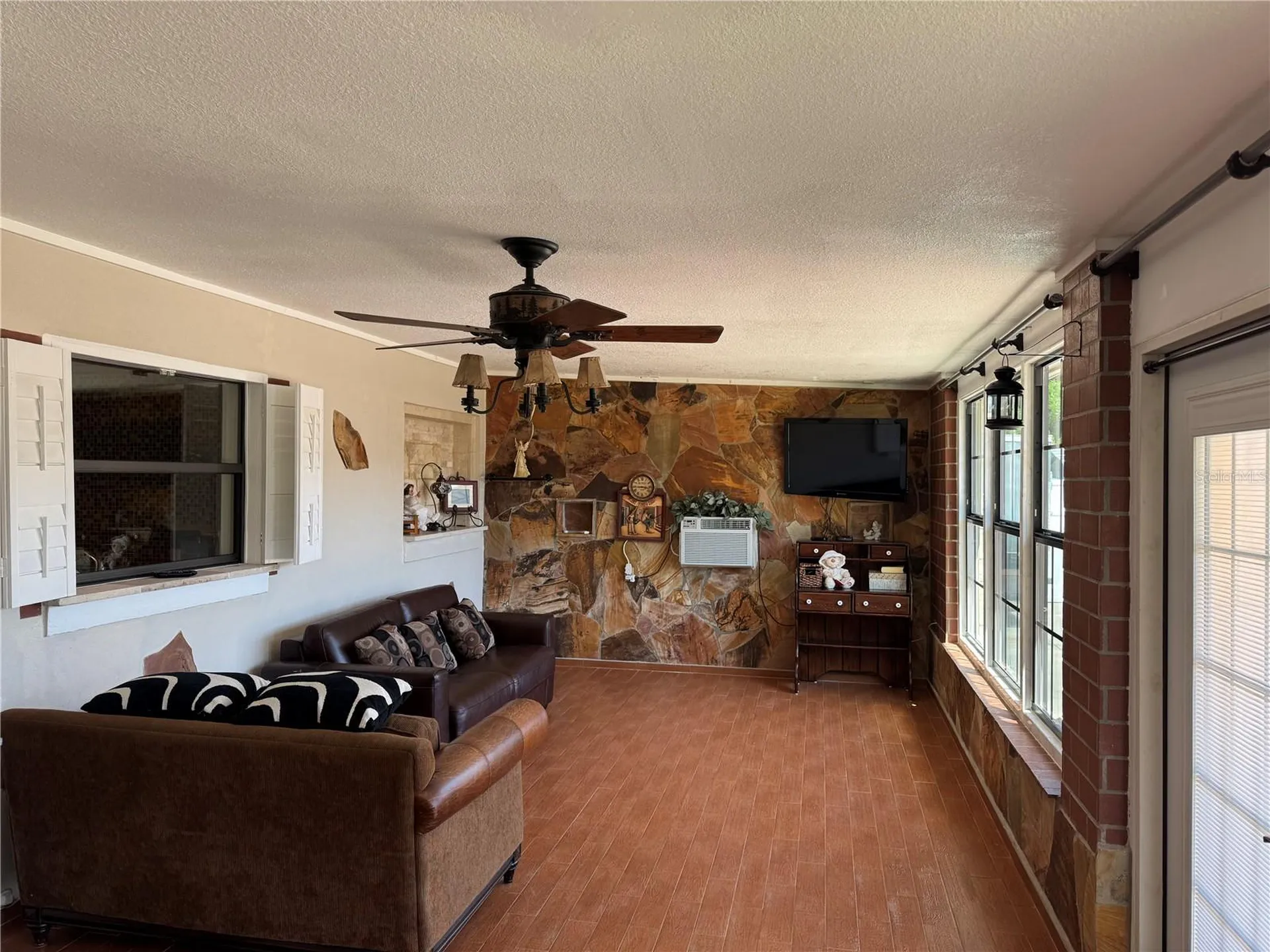 1833 Matterhorn Drive Orlando FL 32818