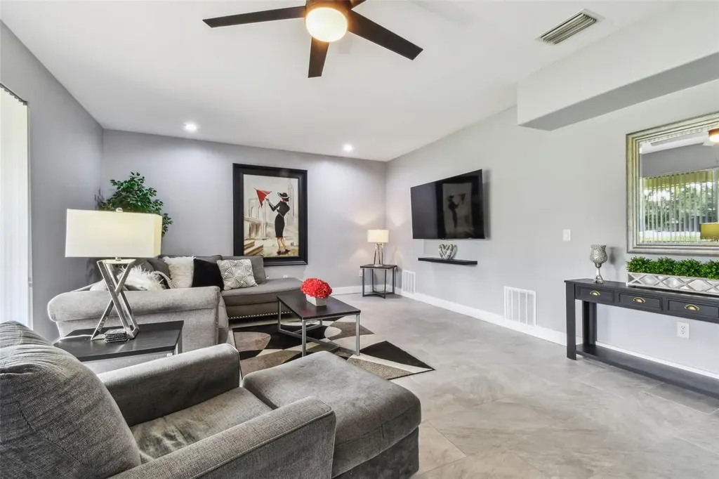 12915 Carlington Lane Riverview FL 33579