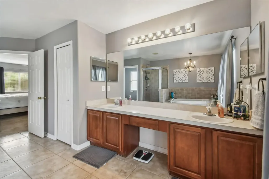 12915 Carlington Lane Riverview FL 33579