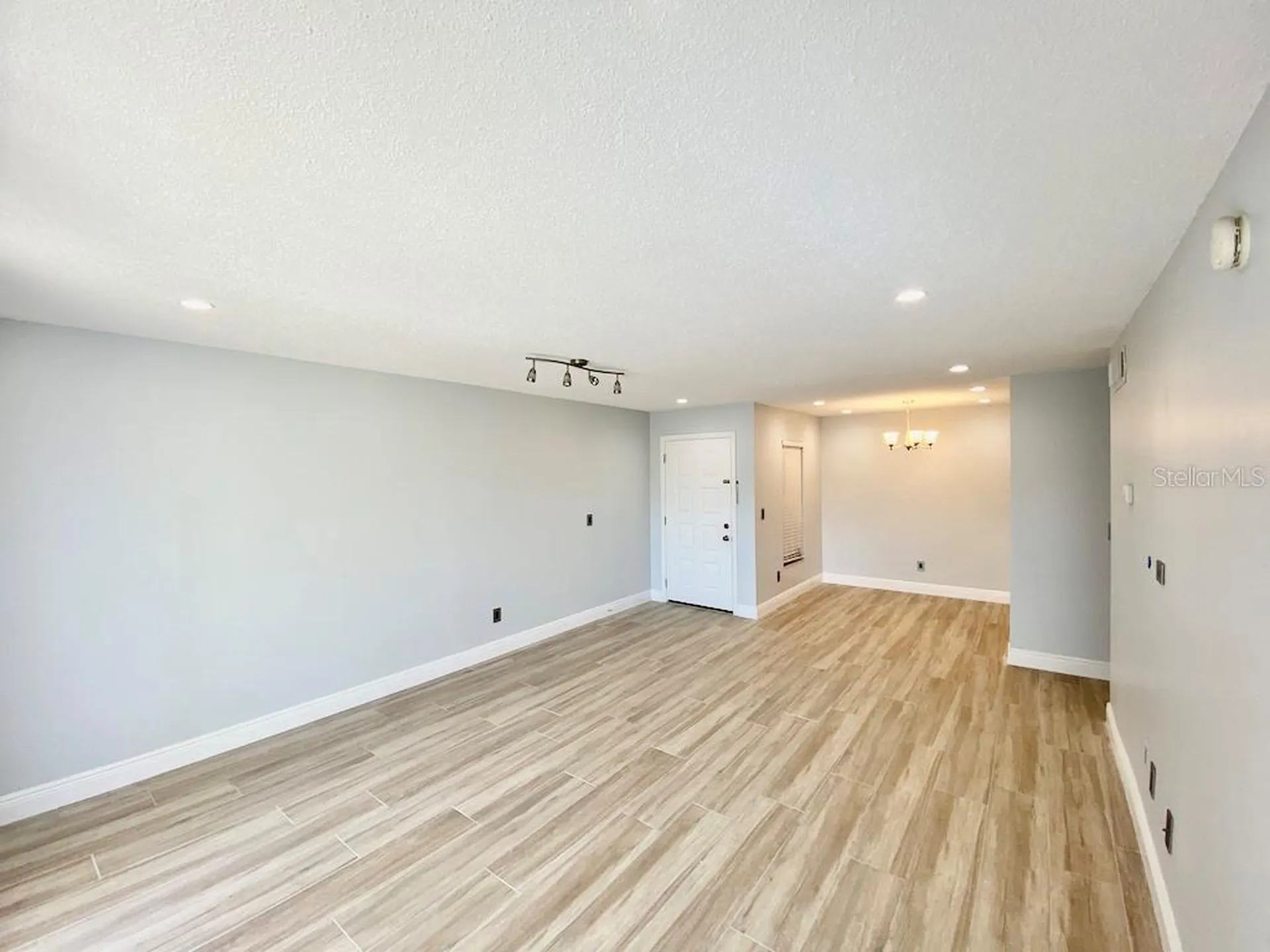6126 Curry Ford Road Orlando FL 32822