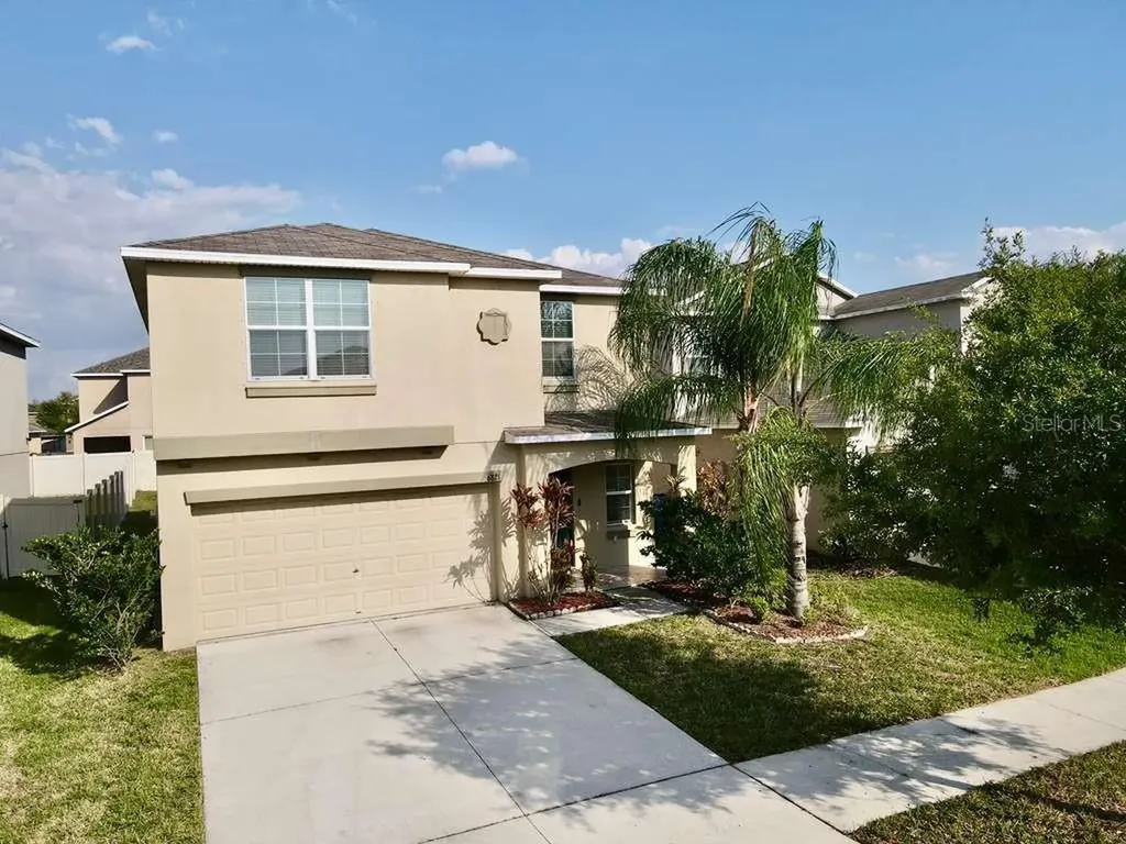 6821 Blue Moon Way Sun City Center FL 33573
