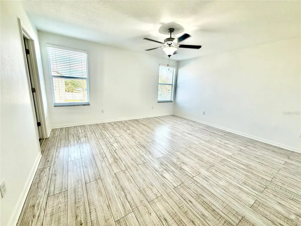 6821 Blue Moon Way Sun City Center FL 33573