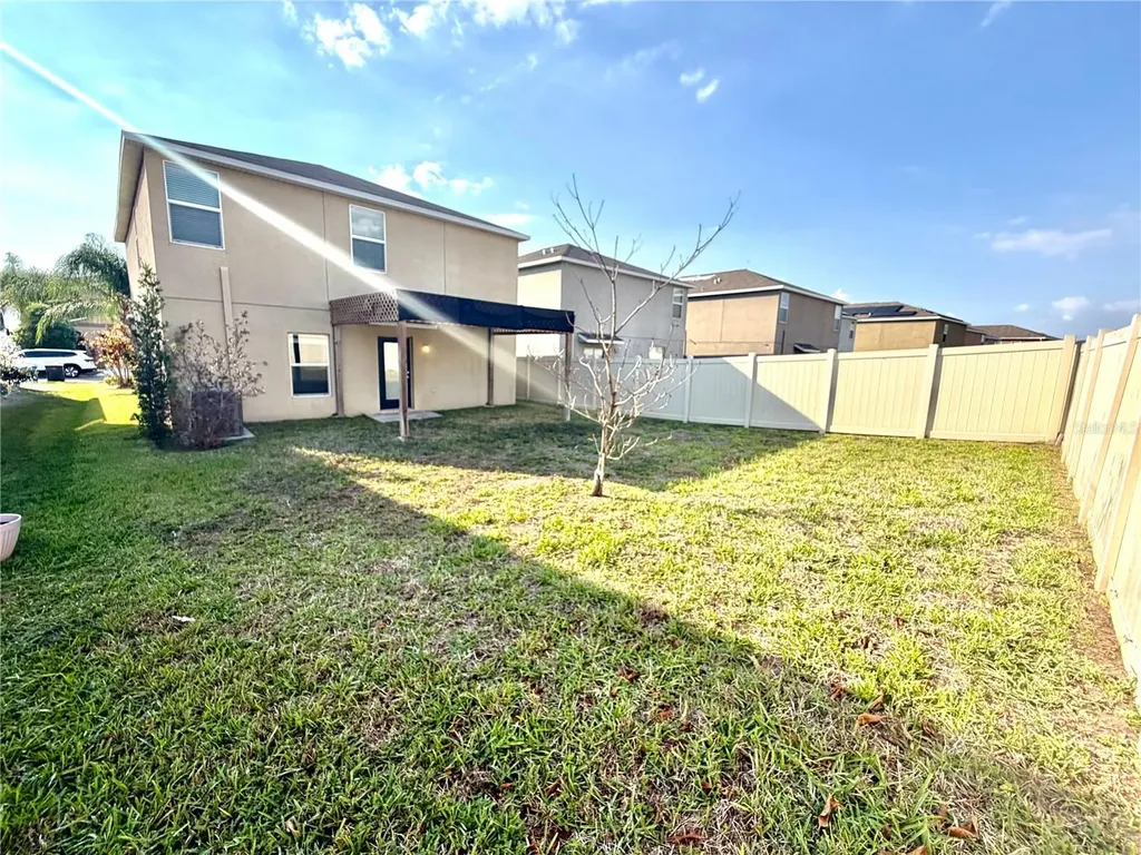 6821 Blue Moon Way Sun City Center FL 33573