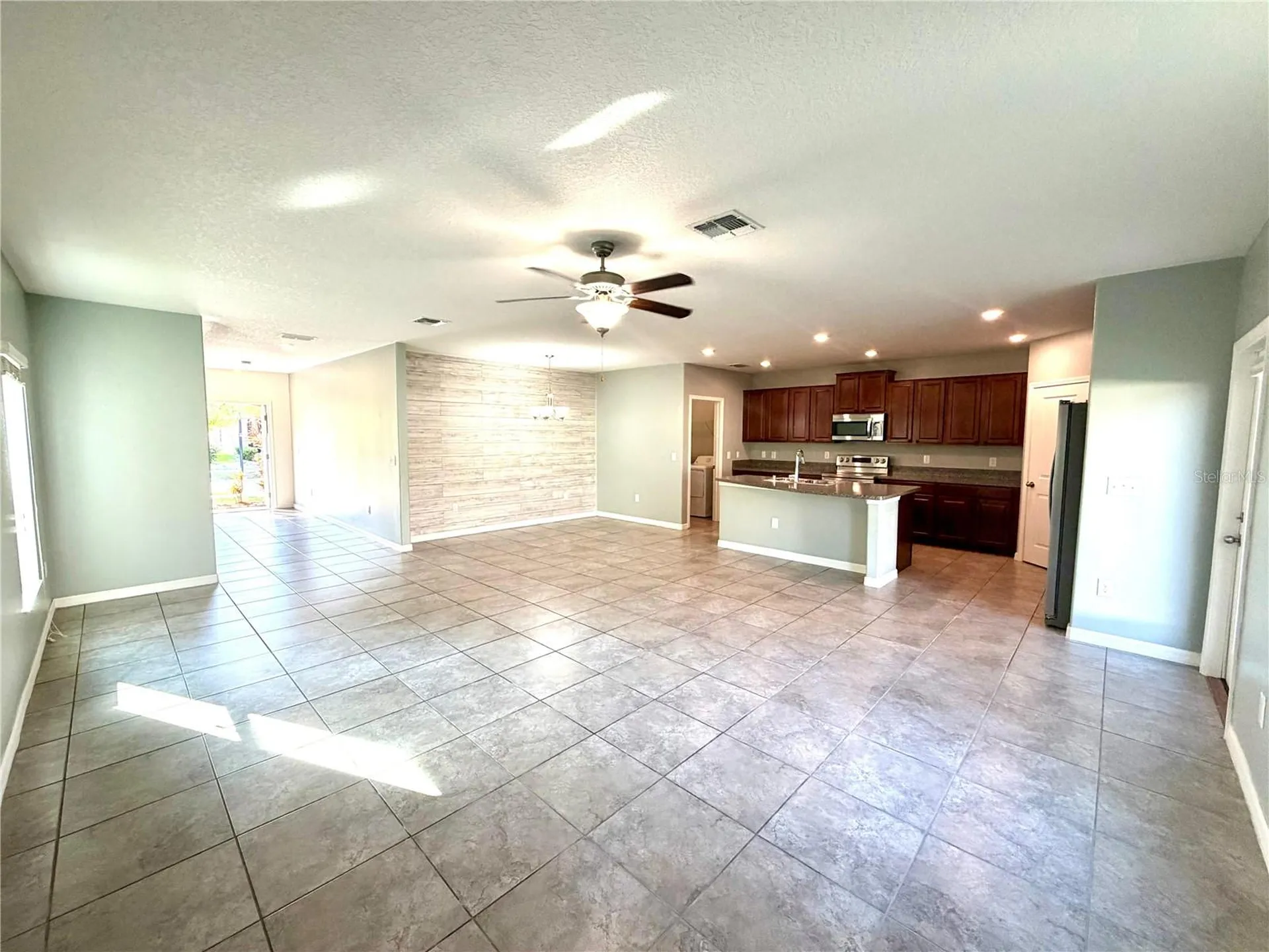 6821 Blue Moon Way Sun City Center FL 33573