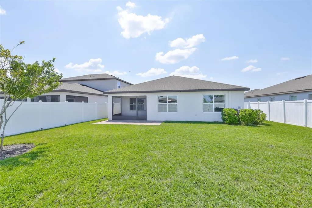 1002 Tidal Rock Avenue Ruskin FL 33570