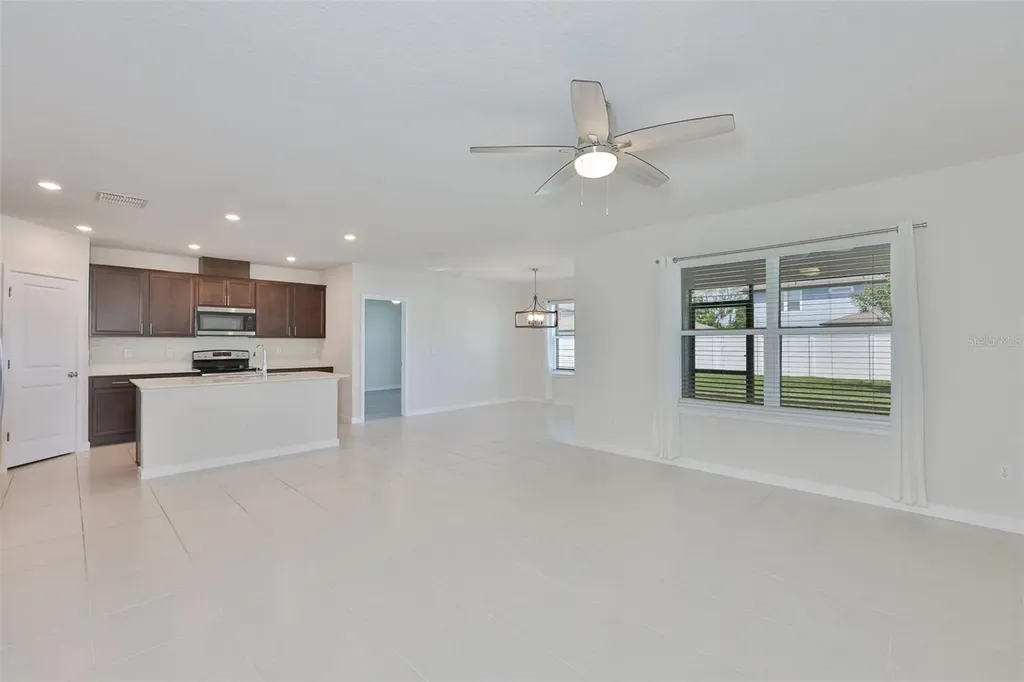 1002 Tidal Rock Avenue Ruskin FL 33570