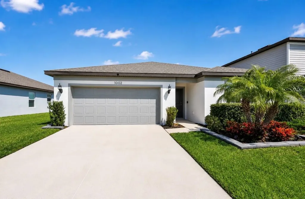 1002 Tidal Rock Avenue Ruskin FL 33570