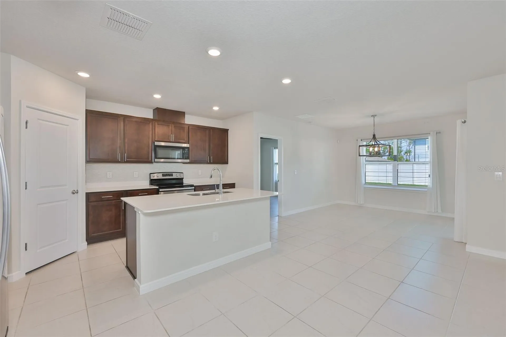1002 Tidal Rock Avenue Ruskin FL 33570