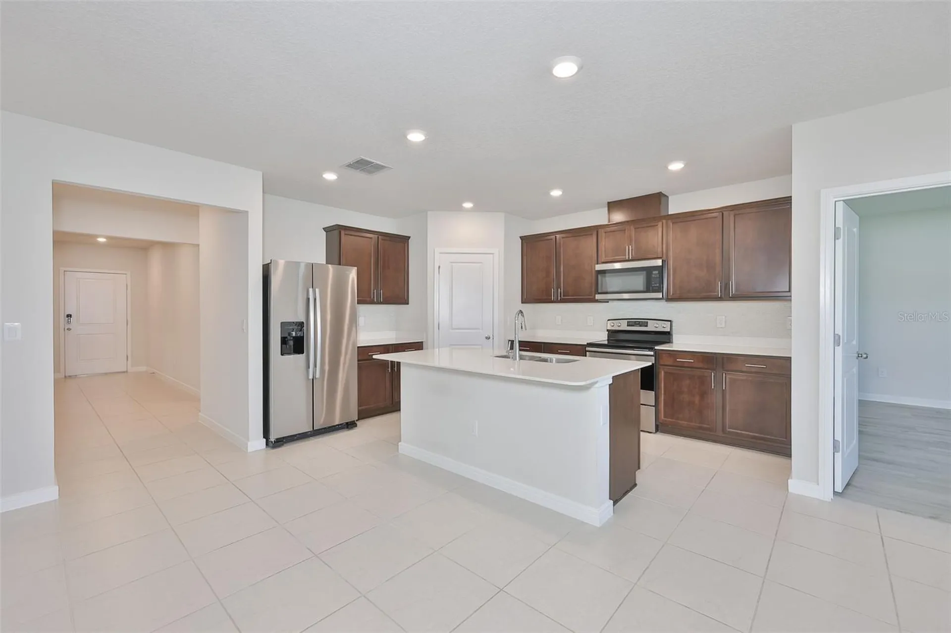 1002 Tidal Rock Avenue Ruskin FL 33570