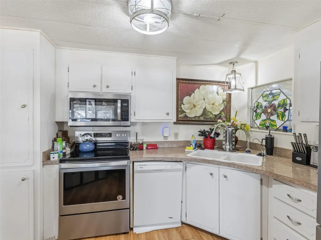 7402 Cascade Drive Hudson FL 34667