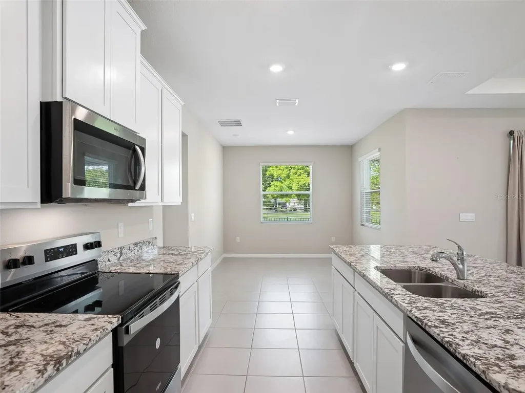 4982 NW 39th Loop Ocala FL 34482