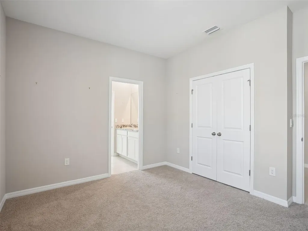 4982 NW 39th Loop Ocala FL 34482
