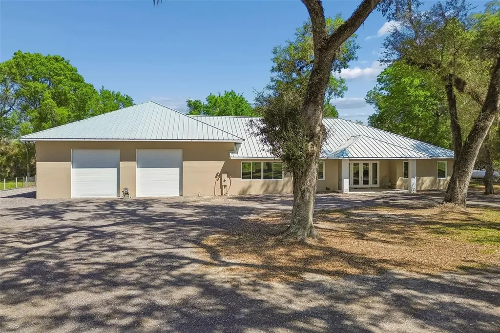 4300 Cr 673 Bushnell FL 33513