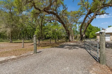 4300 Cr 673 Bushnell FL 33513