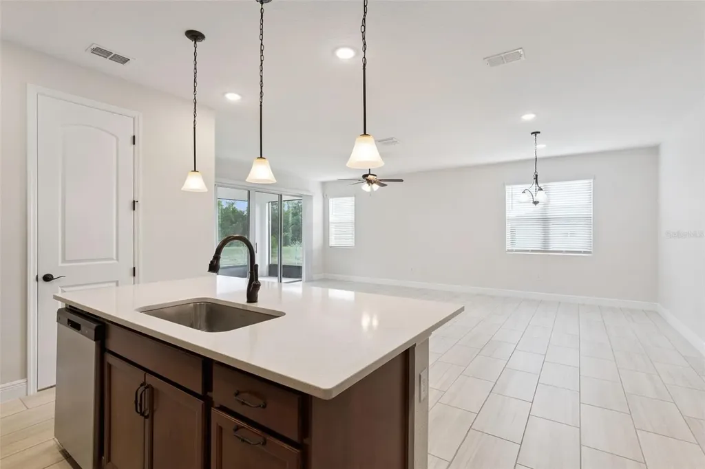 5064 Meadow Song Drive Leesburg FL 34748