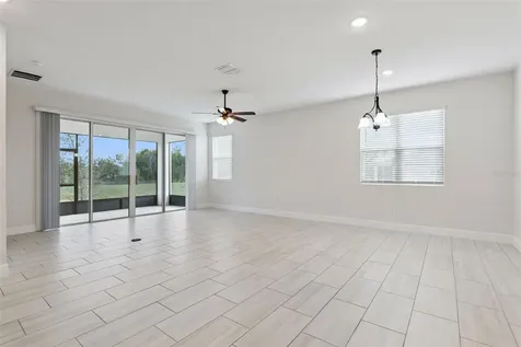 5064 Meadow Song Drive Leesburg FL 34748
