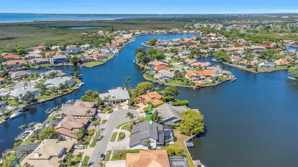 9821 Bay Island Drive Tampa FL 33615