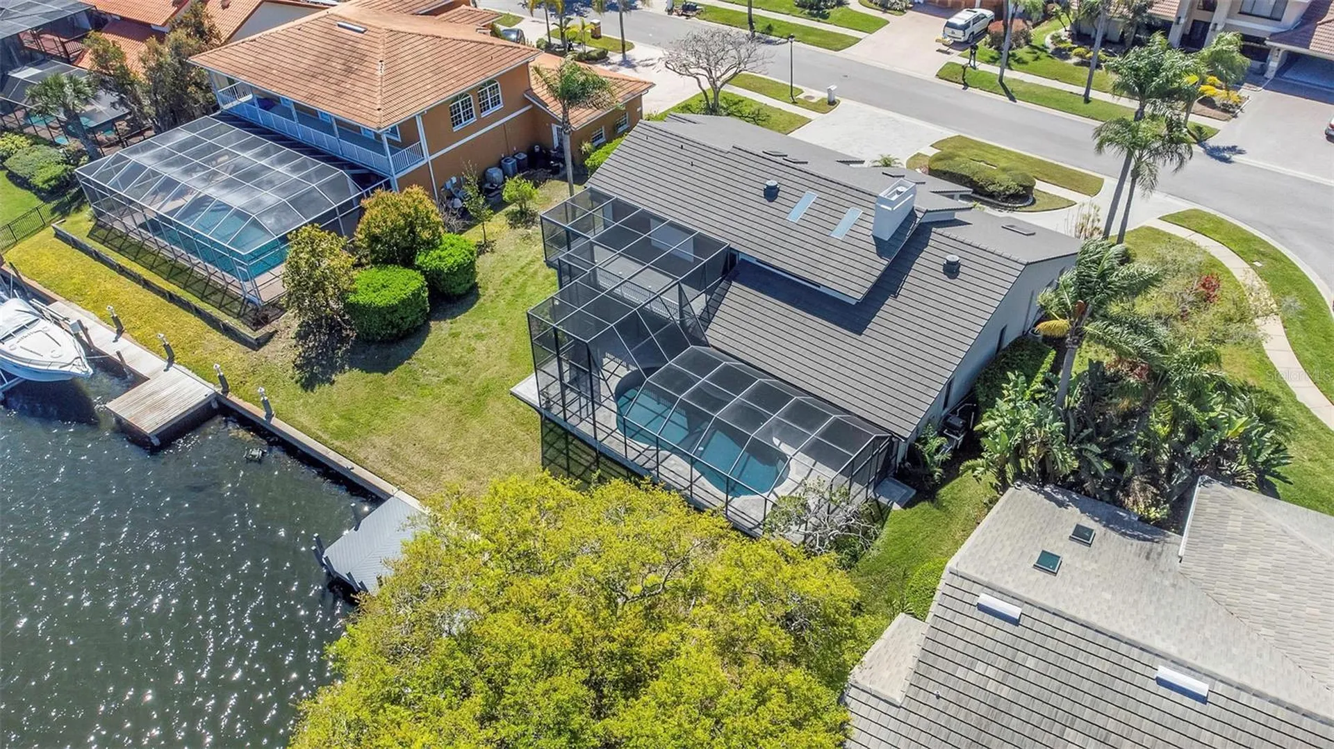 9821 Bay Island Drive Tampa FL 33615