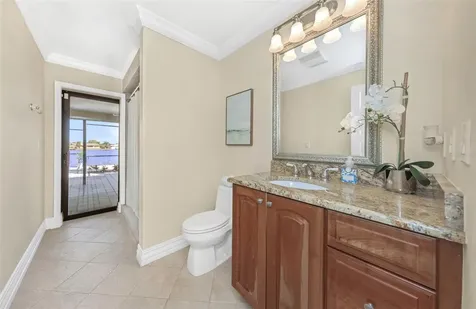 9821 Bay Island Drive Tampa FL 33615