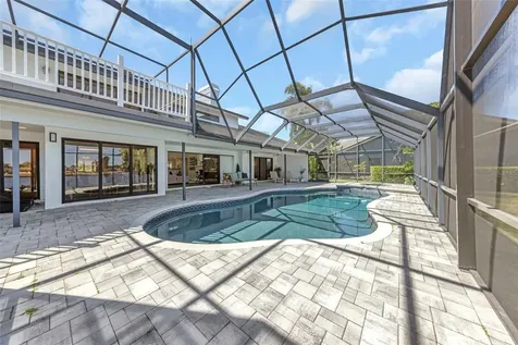9821 Bay Island Drive Tampa FL 33615