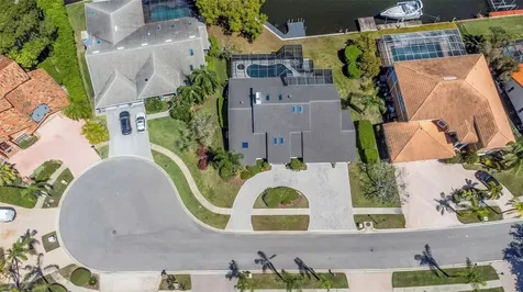 9821 Bay Island Drive Tampa FL 33615
