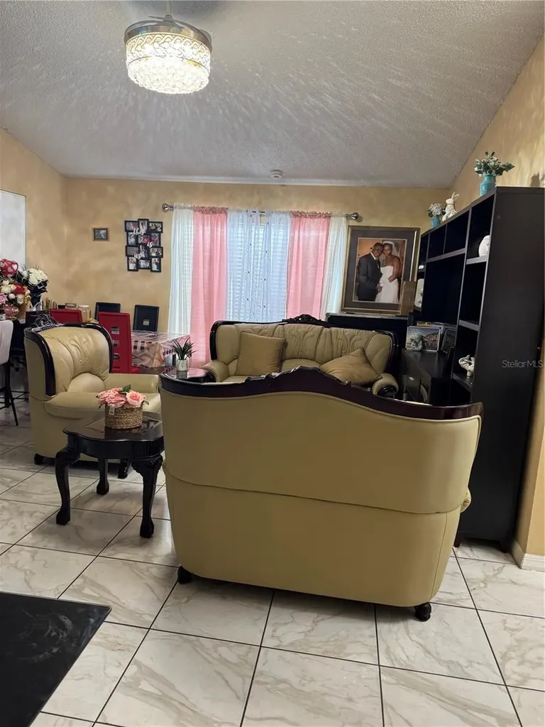 3407 Lake Tiny Circle Orlando FL 32818