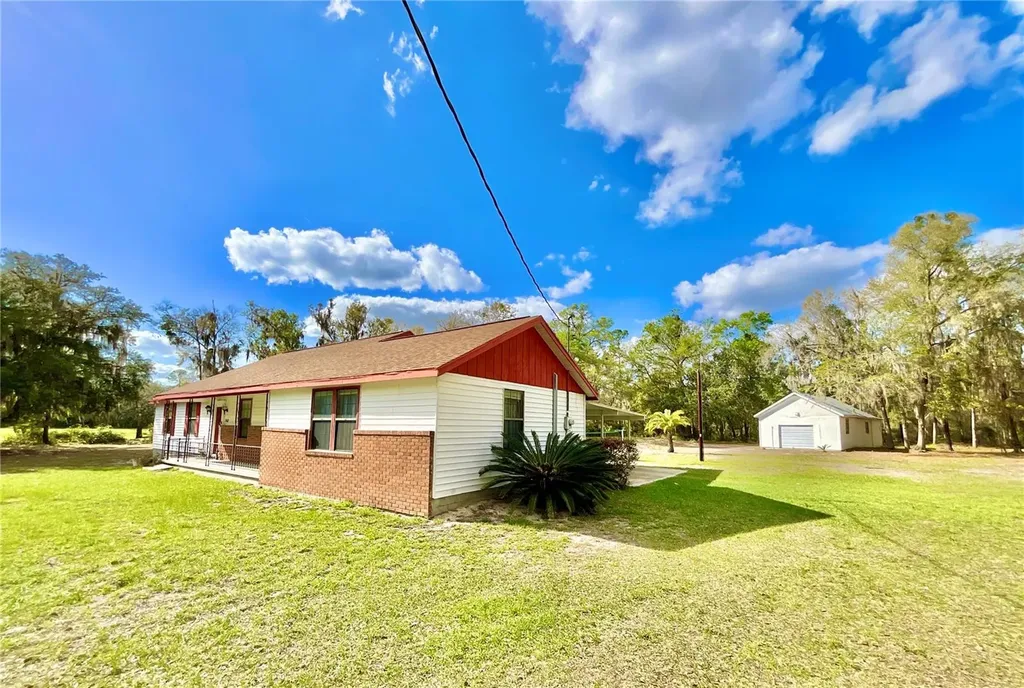 2569 SE 50th Street Keystone Heights FL 32656