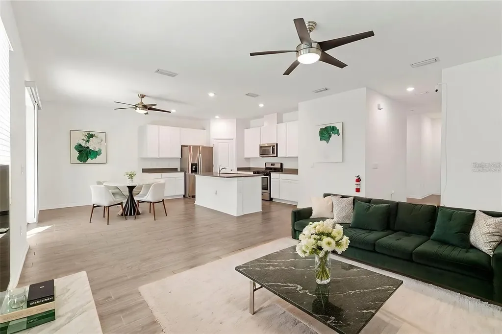 5435 Los Robles Court Palmetto FL 34221