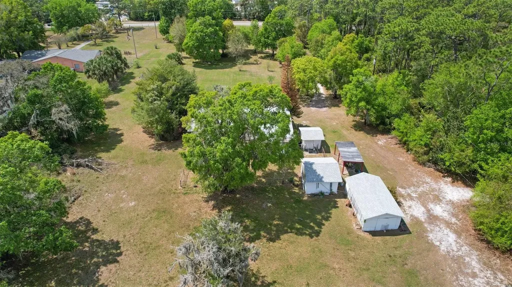 2205 & 2211 Lake Pickett Road Orlando FL 32826