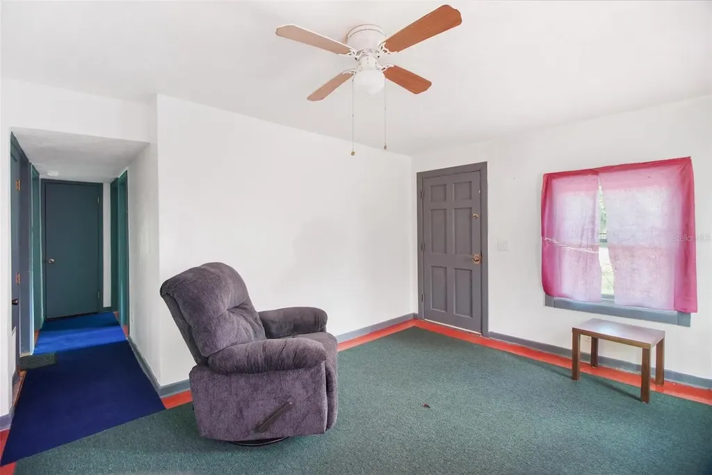 2205 & 2211 Lake Pickett Road Orlando FL 32826