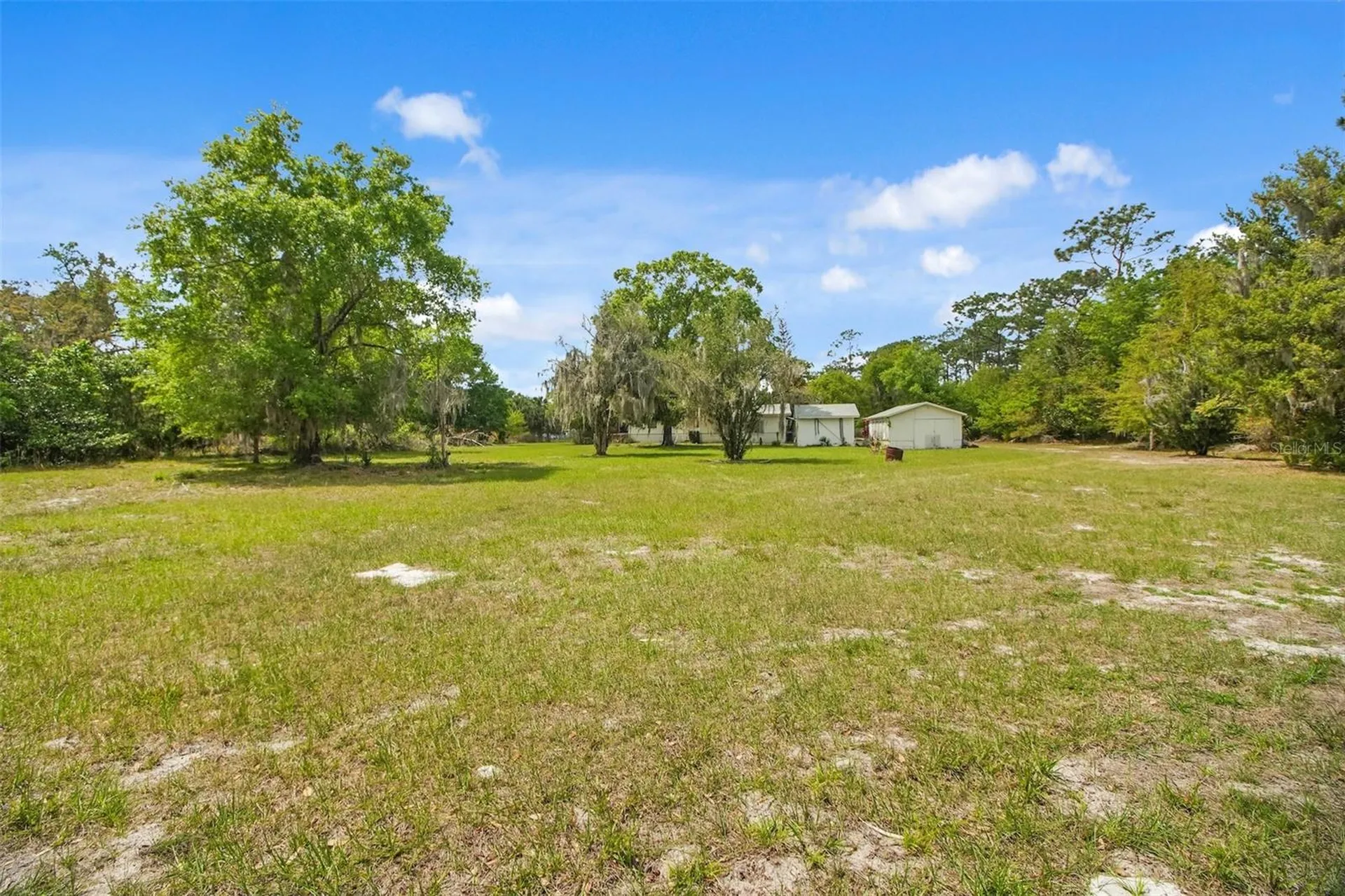 2205 & 2211 Lake Pickett Road Orlando FL 32826