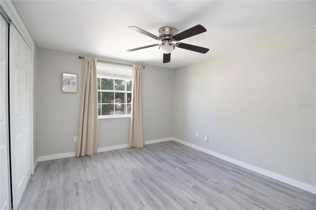 7018 Oakview Circle Tampa FL 33634