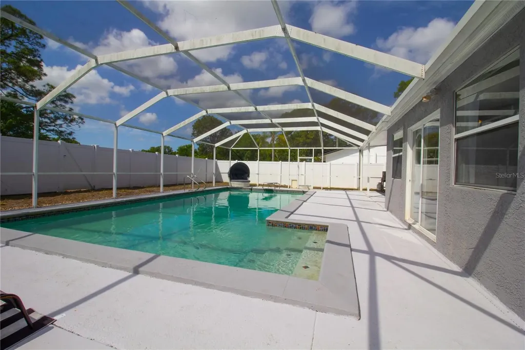 7018 Oakview Circle Tampa FL 33634