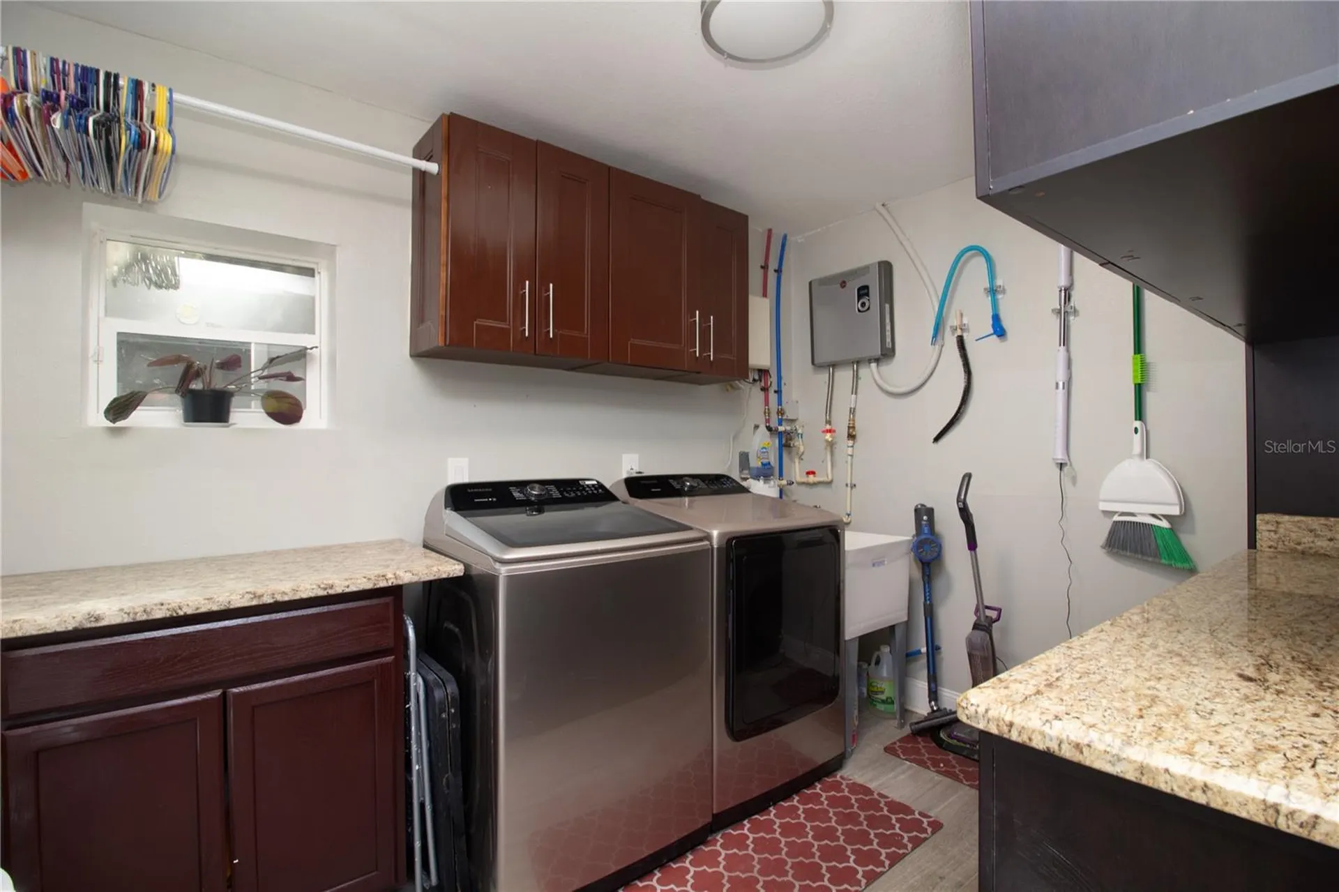 7018 Oakview Circle Tampa FL 33634